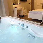 Arya Deluxe Aparthotel Kaş