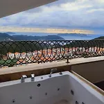 Aparthotel Arya Deluxe *